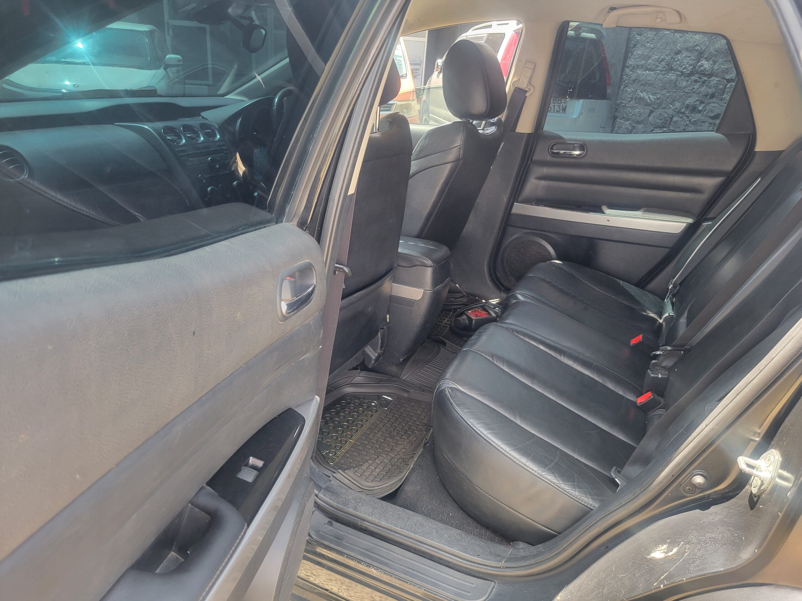 2012 mazda cx 7 (6 speed manual) 2012 mazda cx 7 (6 speed manual)