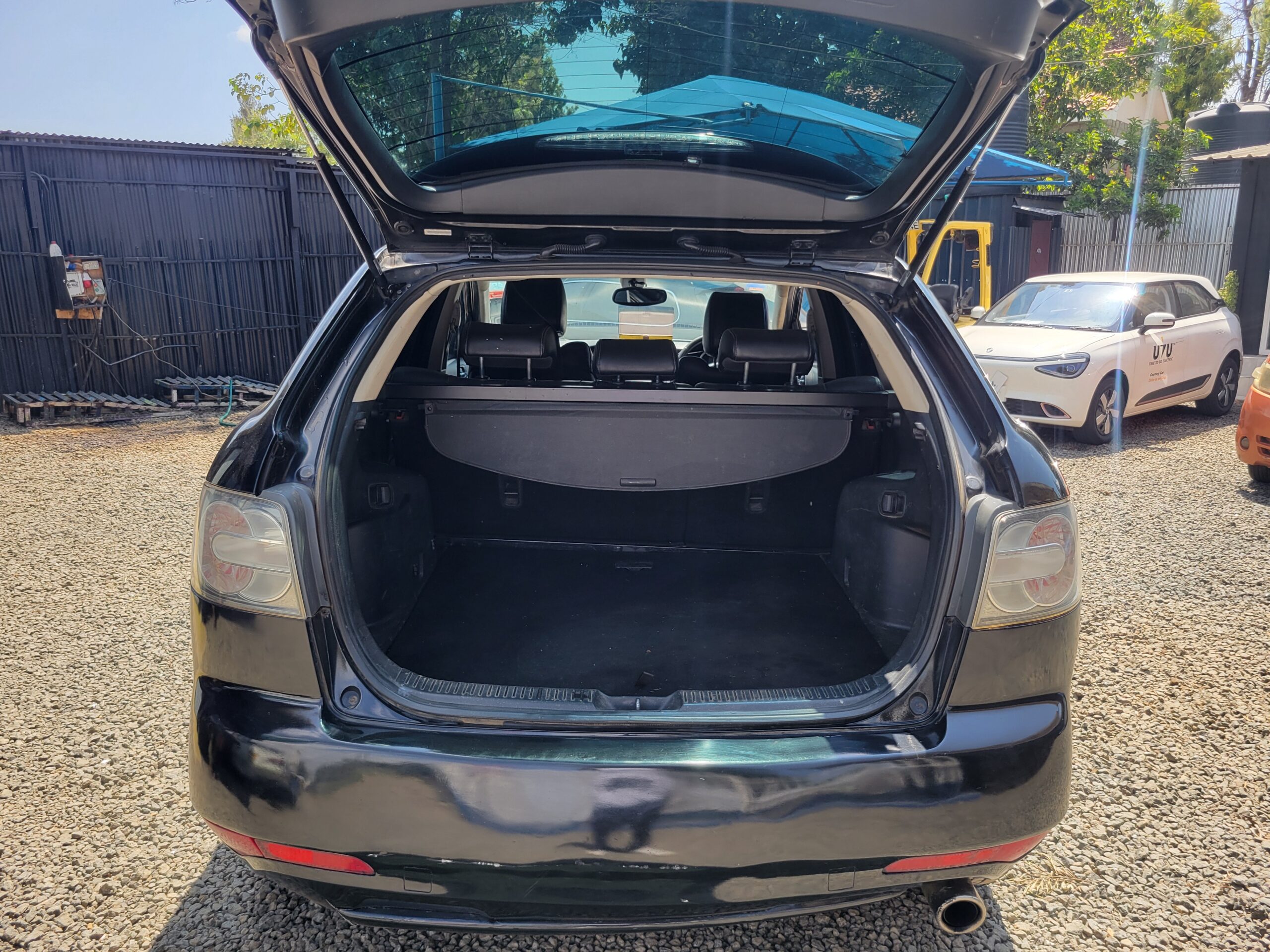 2012 mazda cx 7 (6 speed manual) 2012 mazda cx 7 (6 speed manual)
