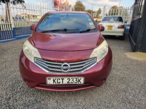 2012 nissan note e12