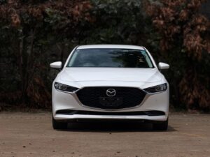 2019 mazda 3 sedan | petrol