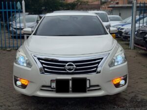 2017-nissan-teana-xv-package