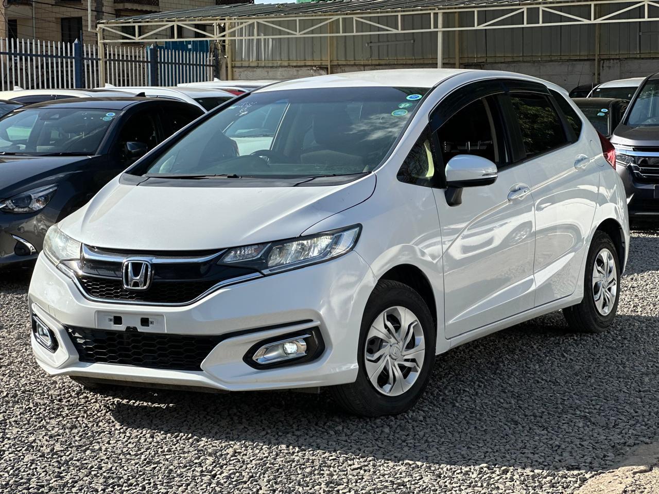 2018 honda fit (non hybrid) 2018 honda fit (non hybrid)