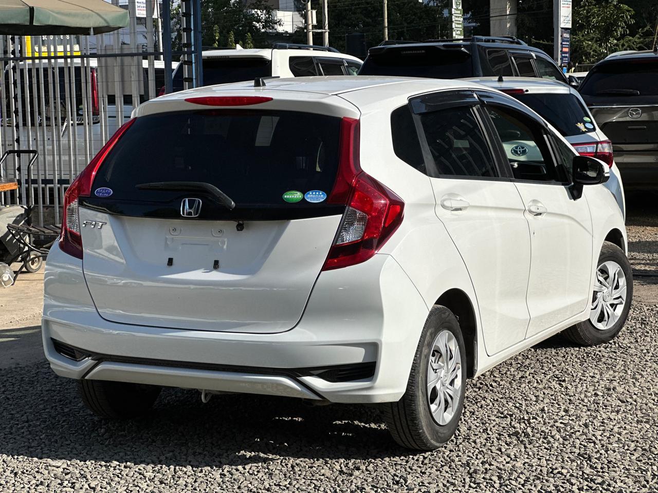 2018 honda fit (non hybrid) 2018 honda fit (non hybrid)