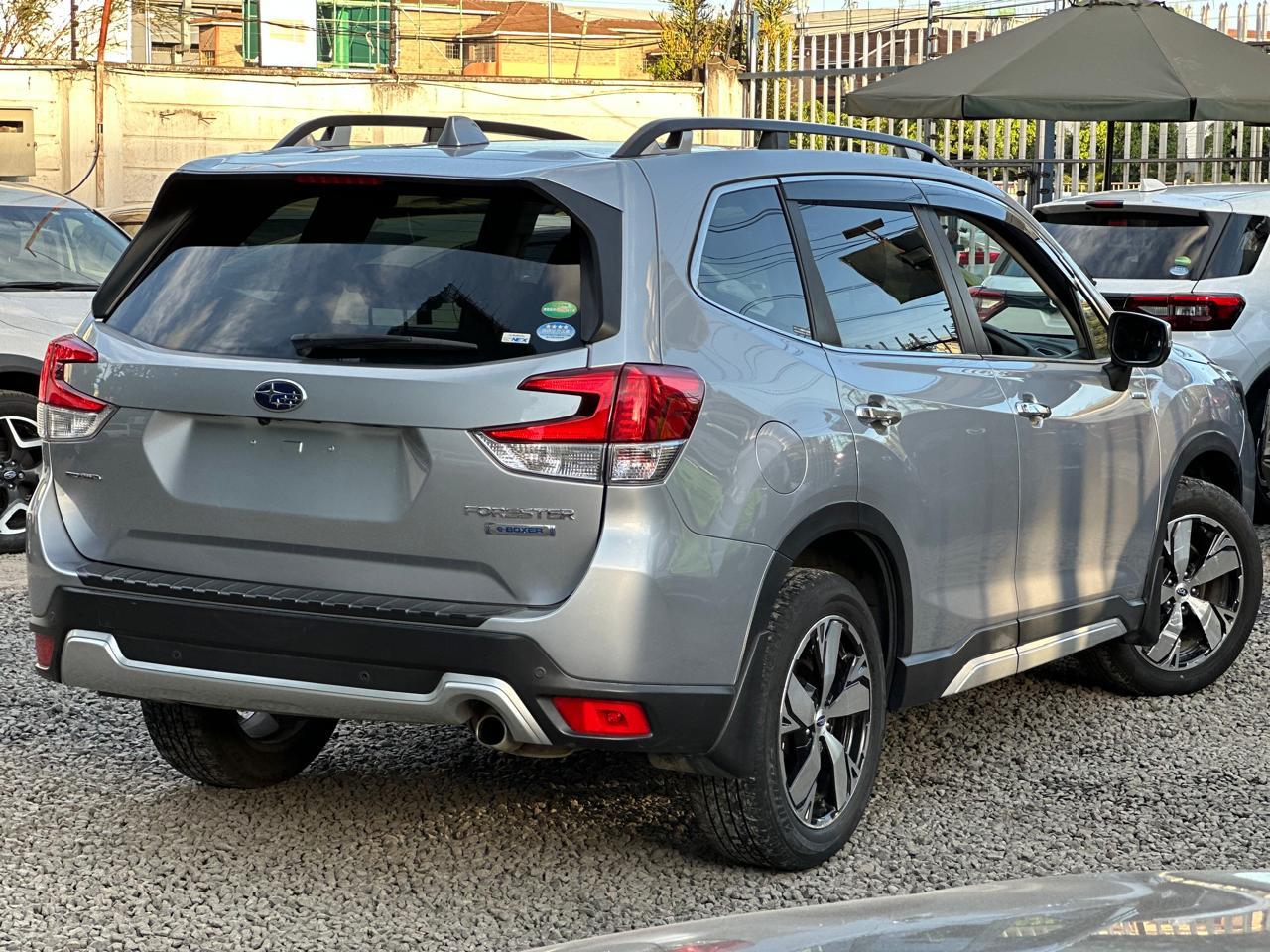2019 subaru forester hybrid (e boxer | double sunroof) 2019 subaru forester hybrid (e boxer | double sunroof)