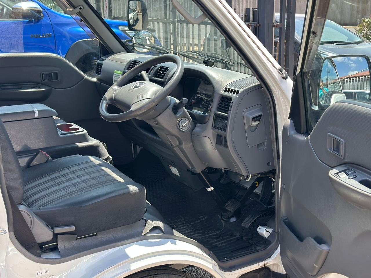 2018 mazda bongo van 2018 mazda bongo van